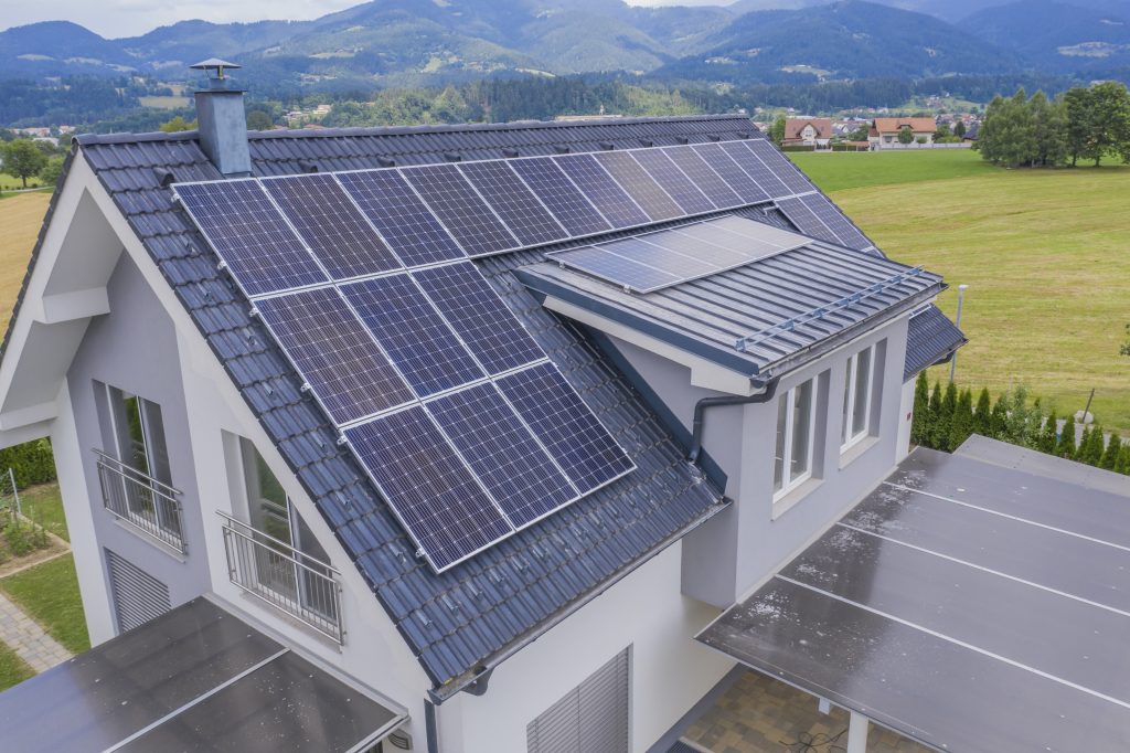 Impianto fotovoltaico su tetto